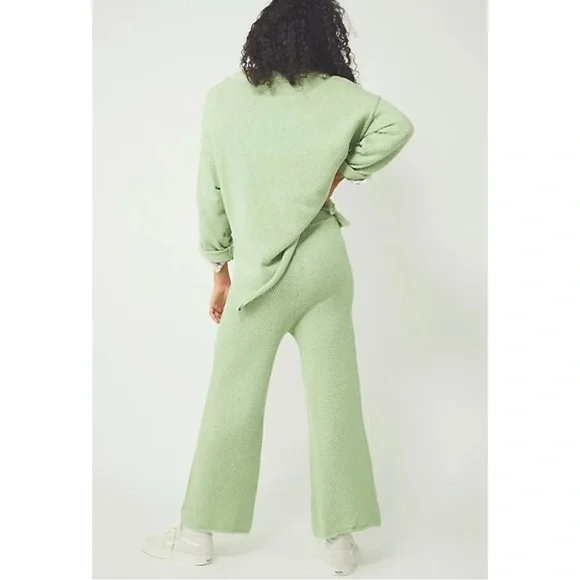 Free People FP Beach Hailee Sweater - Green Waffle Knit Slouchy Henley Top sz M - Picture 11 of 12